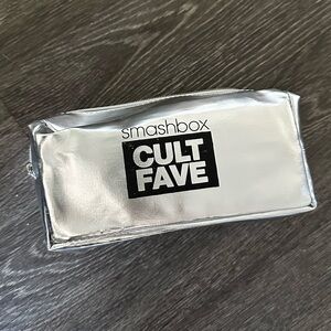 BRAND NEW Smashbox Silver Cosmetics Pouch.  Larger size fits a lot!